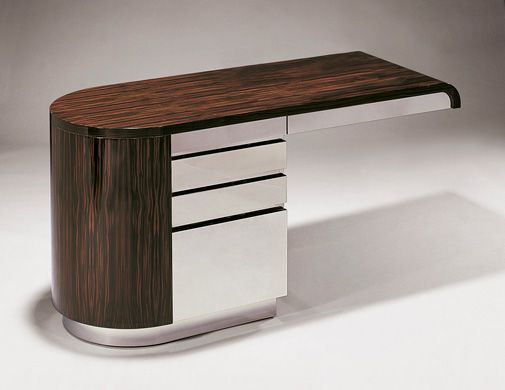 CANTILEVERED DESK